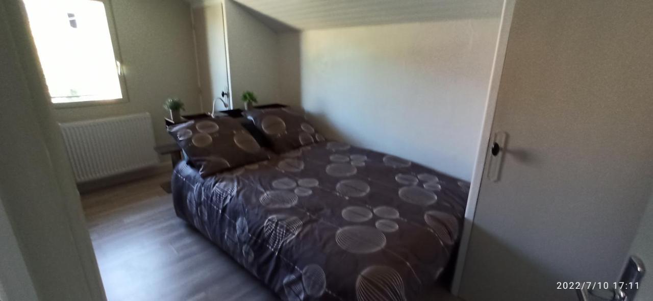Le Montchalusset Apartment ชาเตล-กียง ภายนอก รูปภาพ